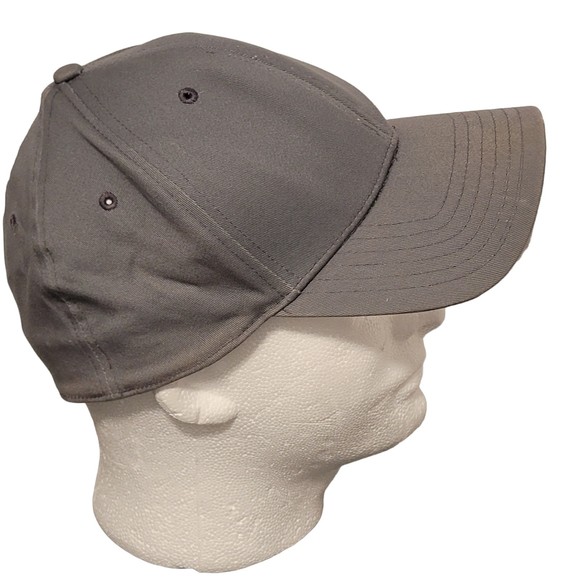 Oakley Flex Unisex Adults Gray Classic M10 Lightweight Baseball Cap Size S/M - Picture 2 of 7
